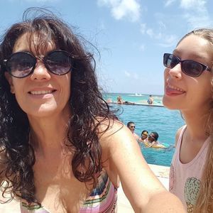 Meet your Posher, Isabel